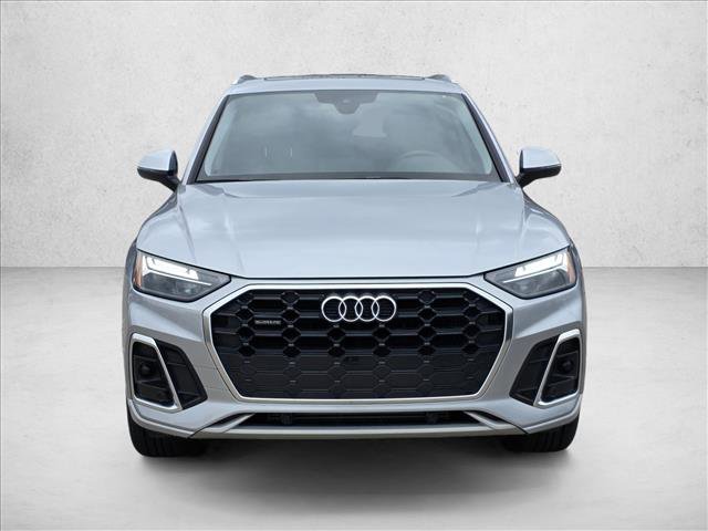 Certified 2023 Audi Q5 2.0T Premium w/ Convenience Package image 2