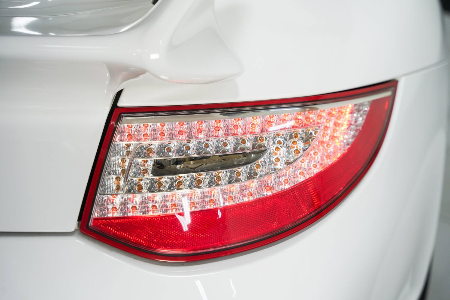 Used 2012 Porsche 911 Carrera image 21