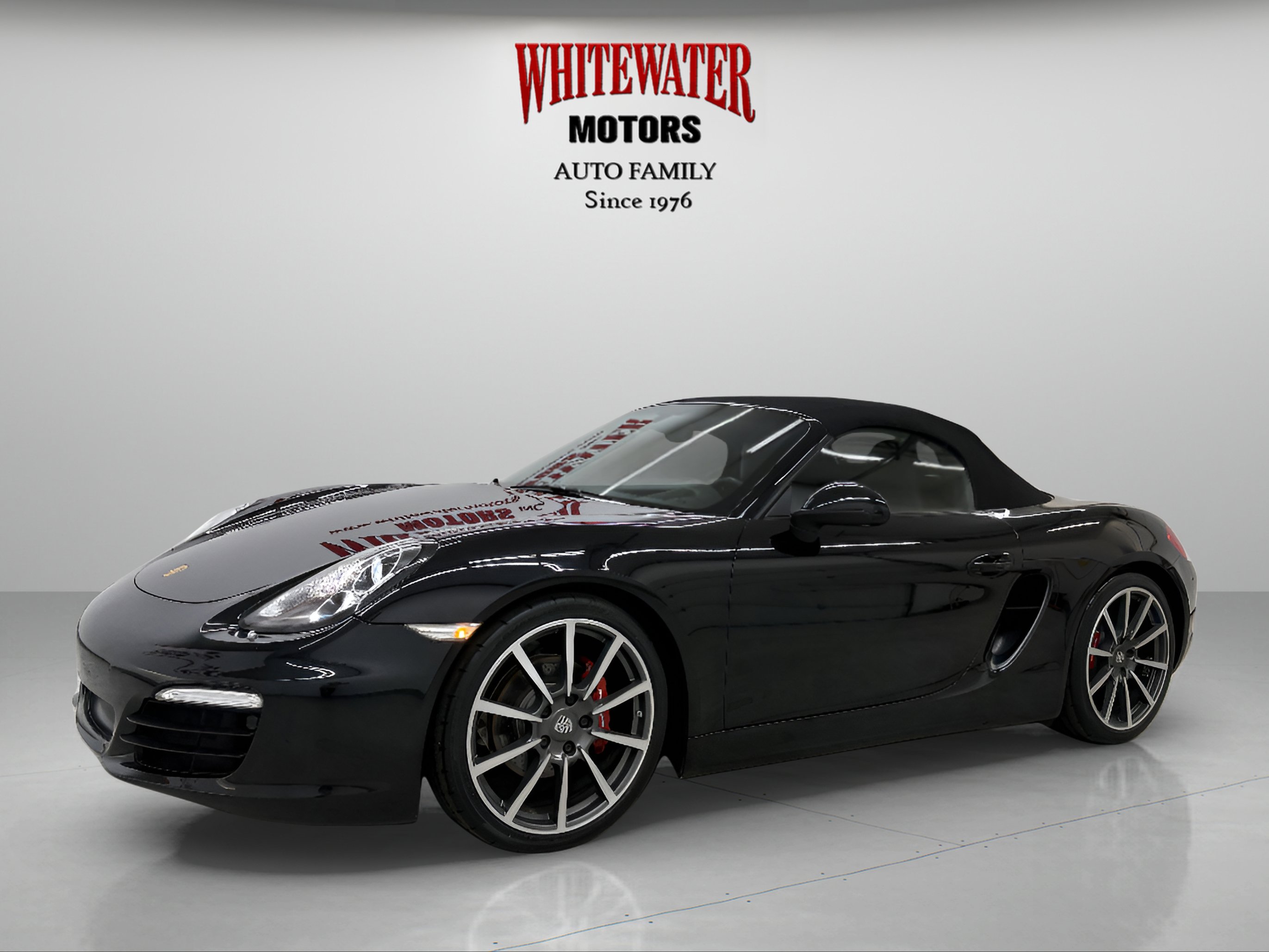 Used 2016 Porsche Boxster image 2