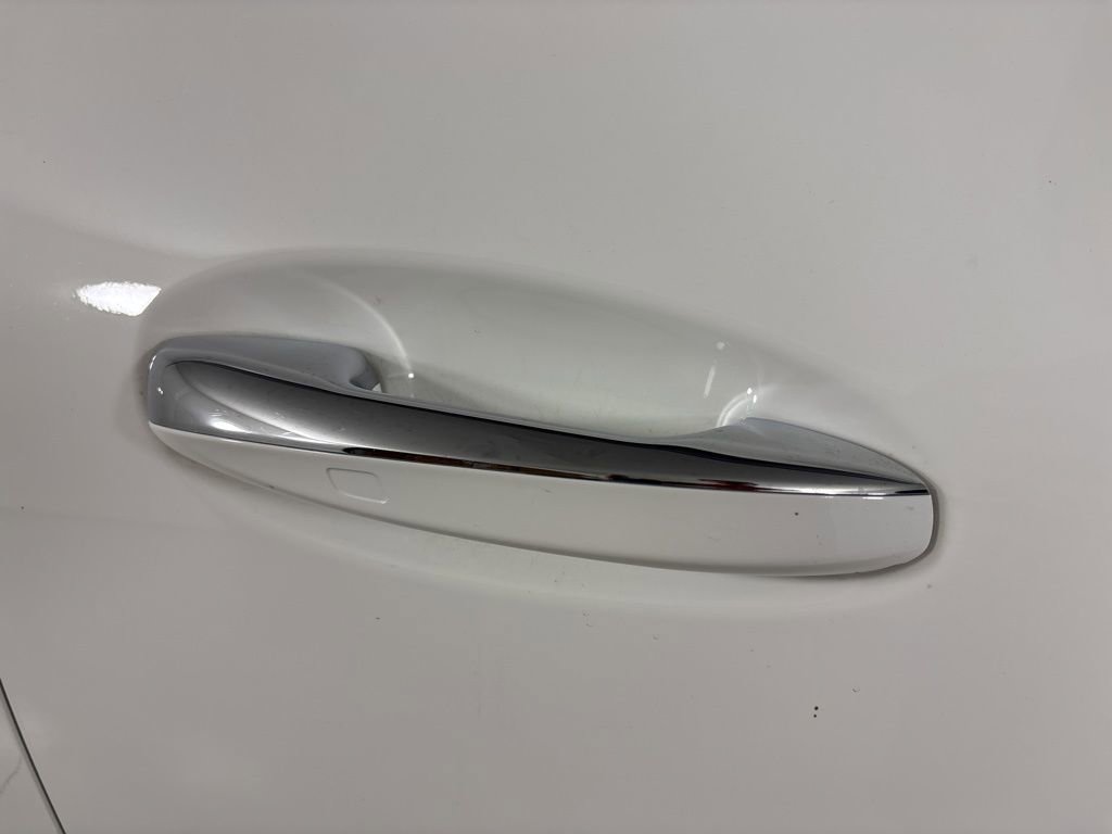 Used 2023 Mercedes-Benz GLA 250 4MATIC image 12