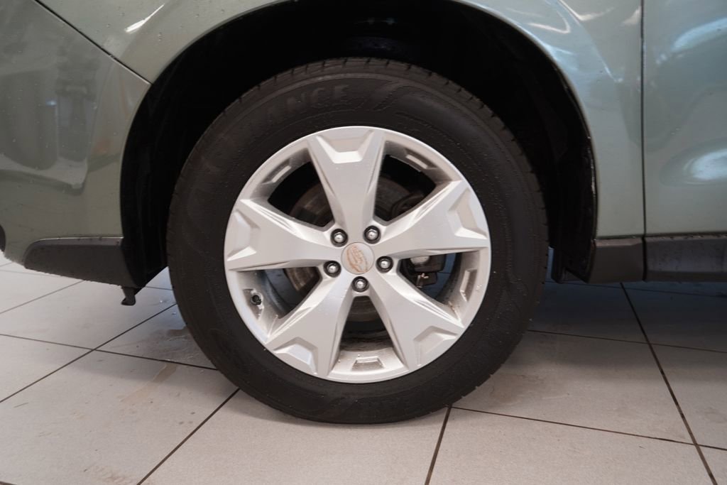 Used 2016 Subaru Forester 2.5i Premium image 16