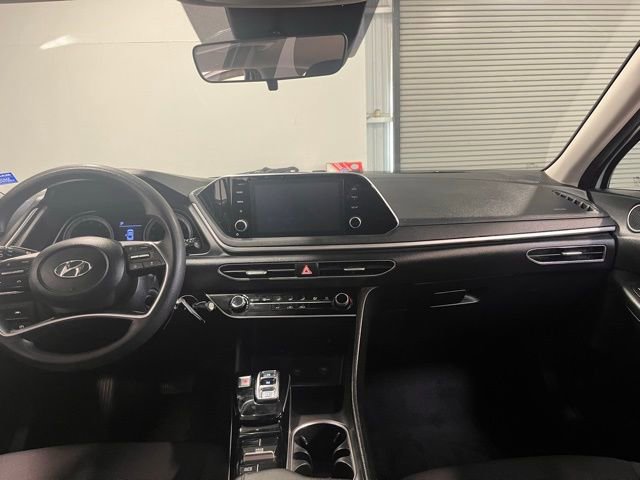 Used 2023 Hyundai Sonata SE w/ Cargo Package image 20