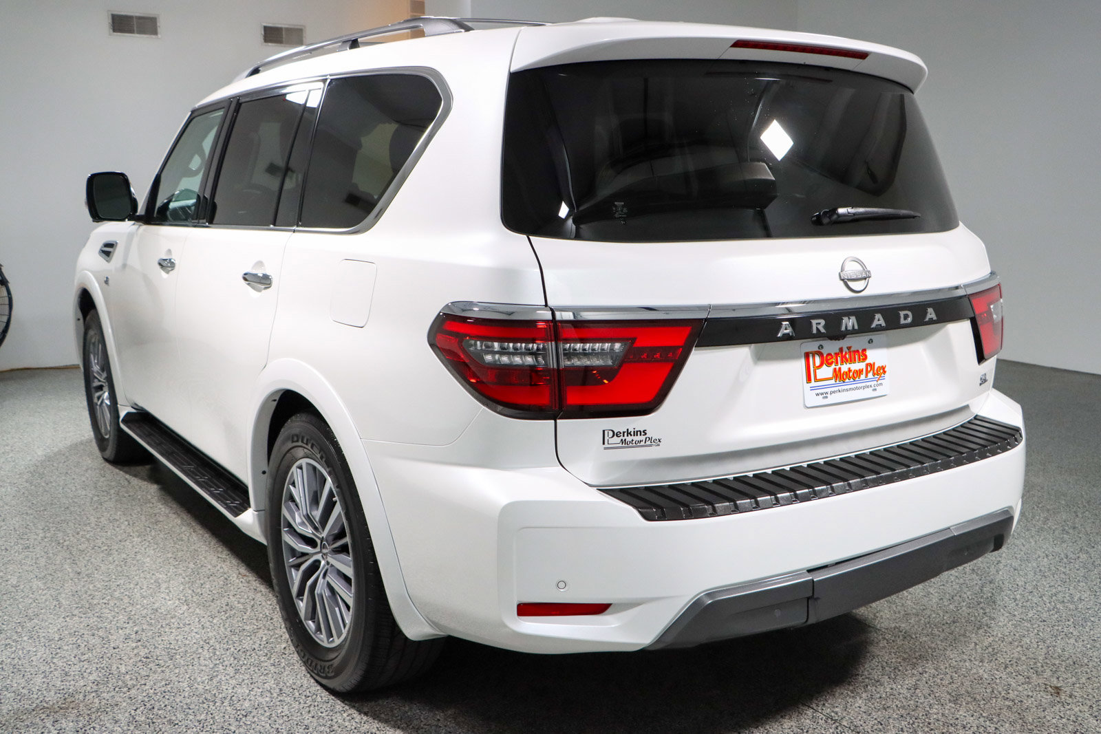 Used 2022 Nissan Armada SL image 9