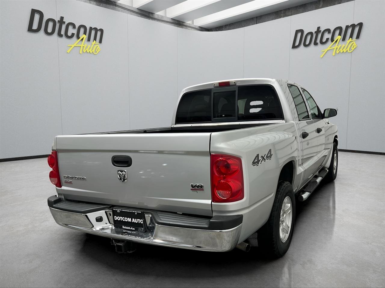 Used 2005 Dodge Dakota SLT w/ Trailer Tow Group image 12