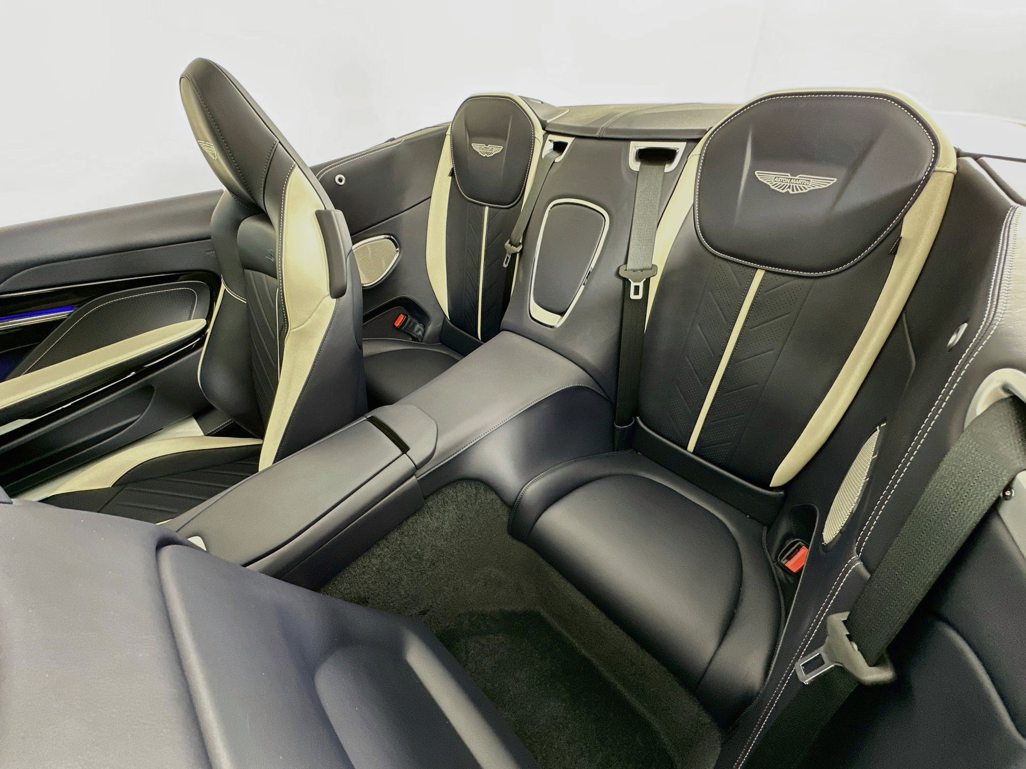 New 2026 Aston Martin DB12 Convertible RWD image 23