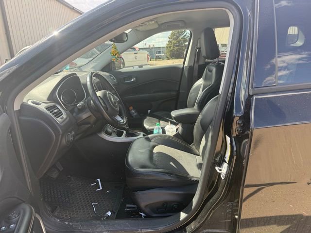 Used 2019 Jeep Compass Latitude w/ Popular Equipment Group AWD/4WD image 14