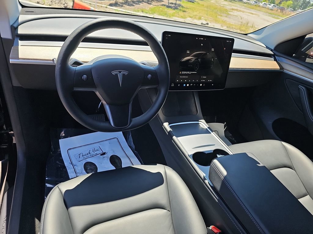 Used 2023 Tesla Model Y Long Range image 20