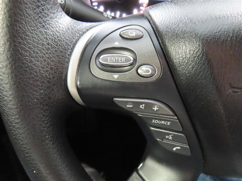 Used 2019 Nissan Pathfinder S AWD/4WD image 22