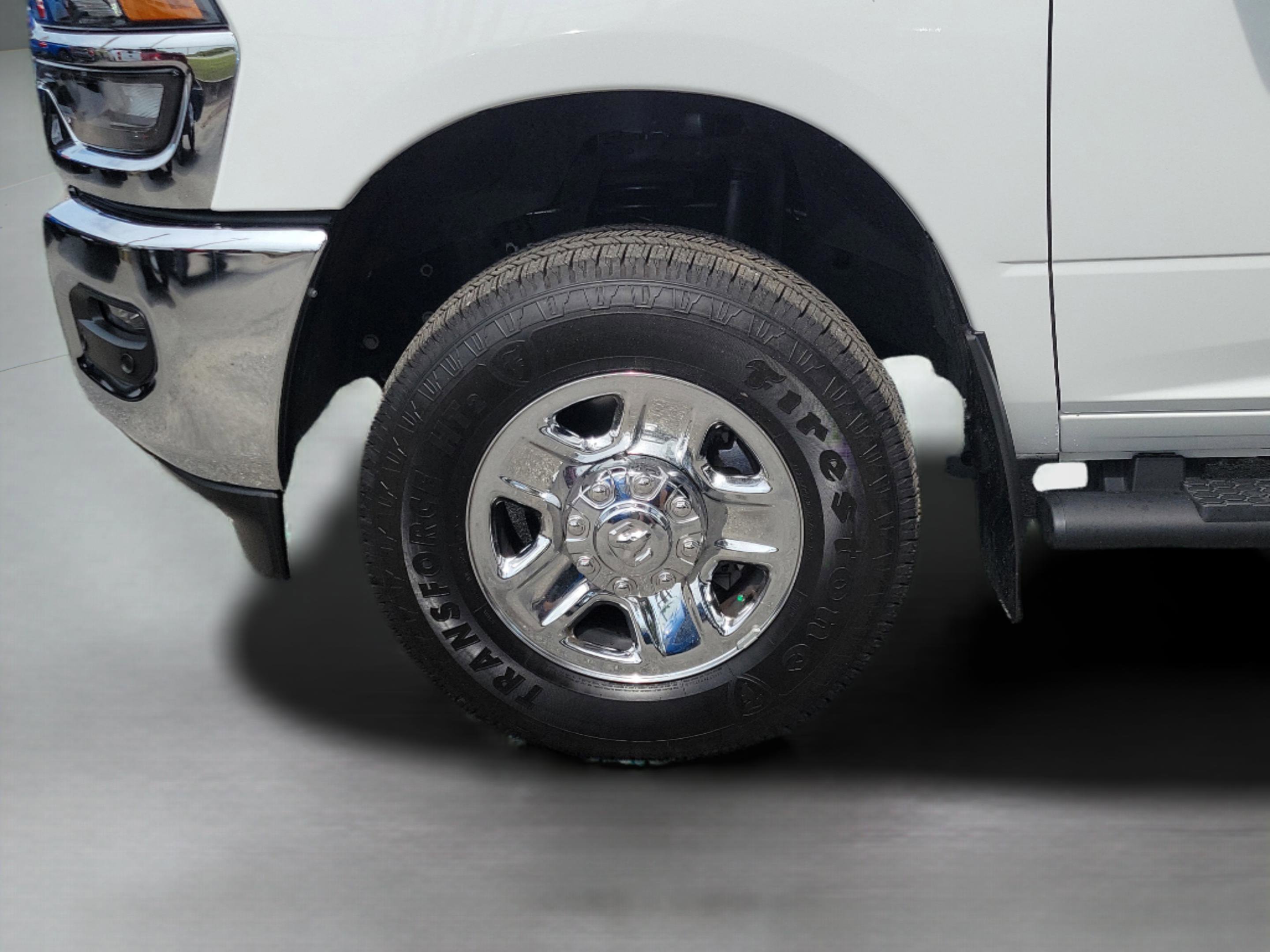 Used 2025 RAM 2500 Tradesman AWD/4WD image 34