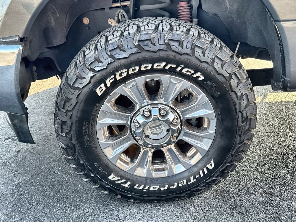 Used 2019 Ford F250 XLT w/ XLT Premium Package AWD/4WD image 9