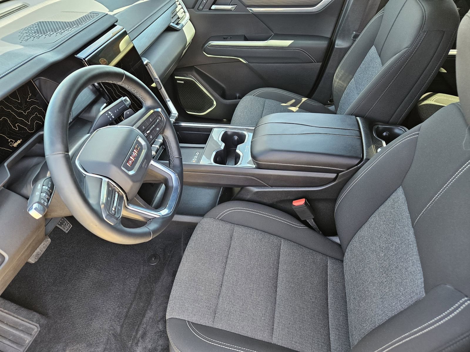 Certified 2025 GMC Acadia Elevation image 18