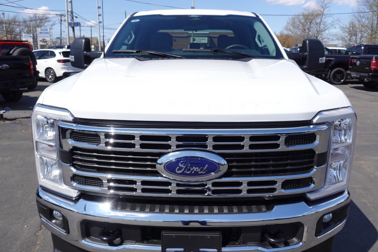 Used 2024 Ford F250 XLT w/ FX4 Off-Road Package image 6
