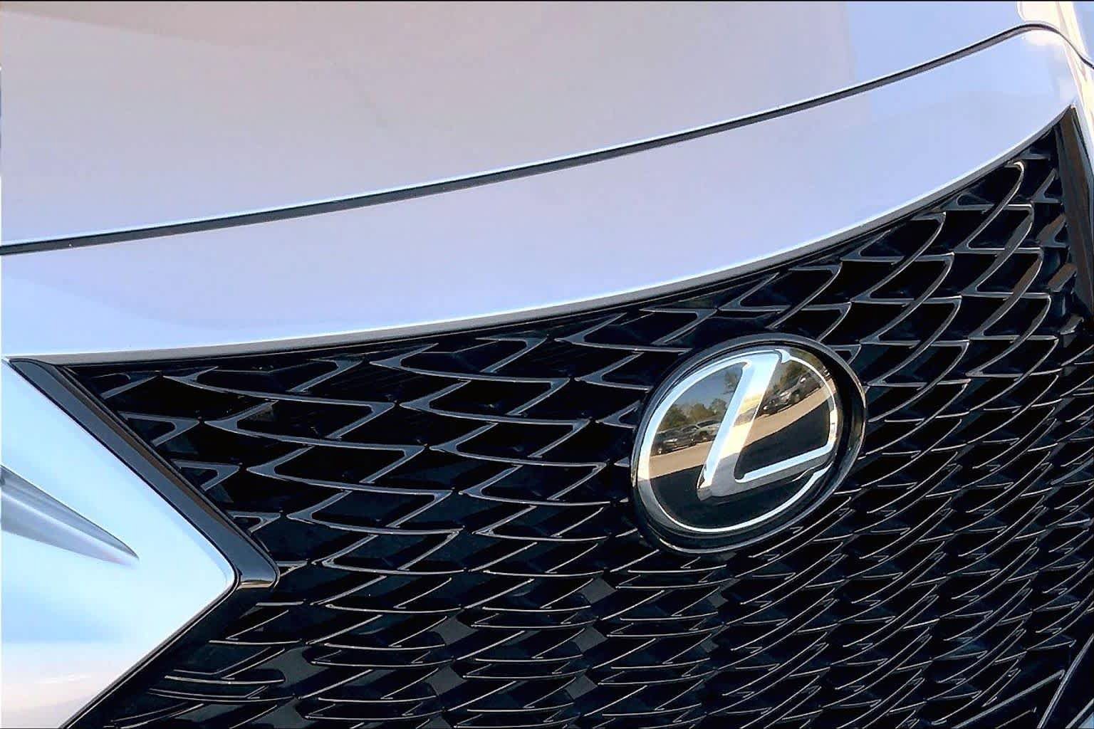 Used 2023 Lexus IS 350 F Sport w/ Accessory Package 2 RWD image 32