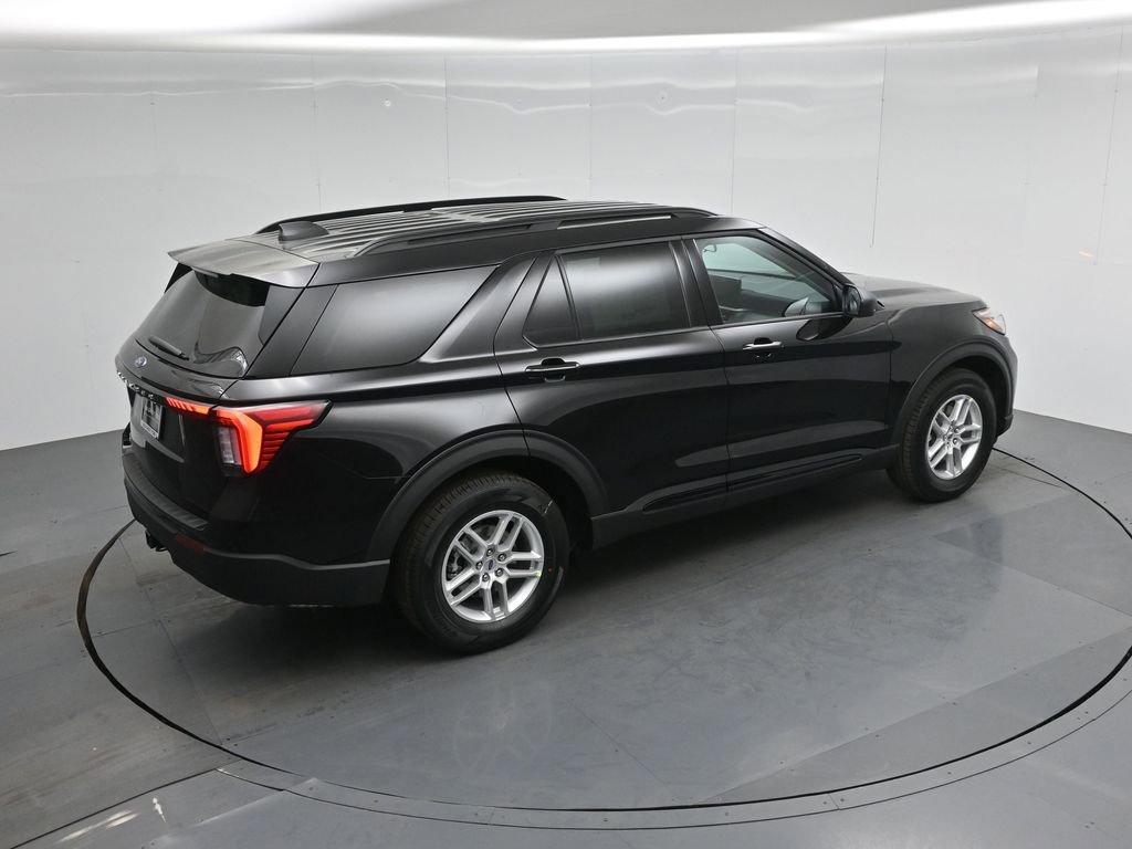 New 2026 Ford Explorer Active RWD image 40