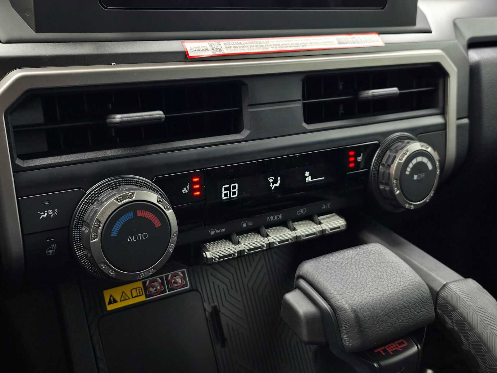 Certified 2025 Toyota 4Runner TRD Off-Road image 27