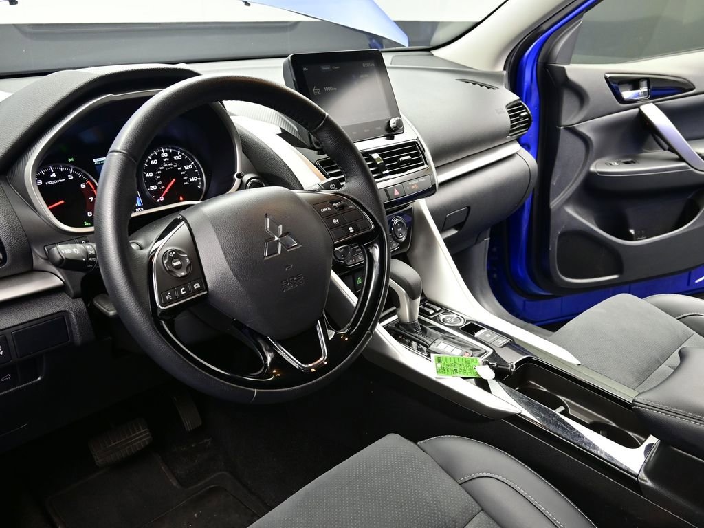 Used 2024 Mitsubishi Eclipse Cross SE image 17