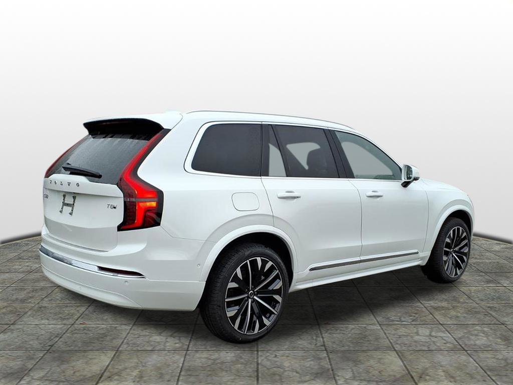 New 2026 Volvo XC90 T8 Plus w/ Protection Package Premier image 3