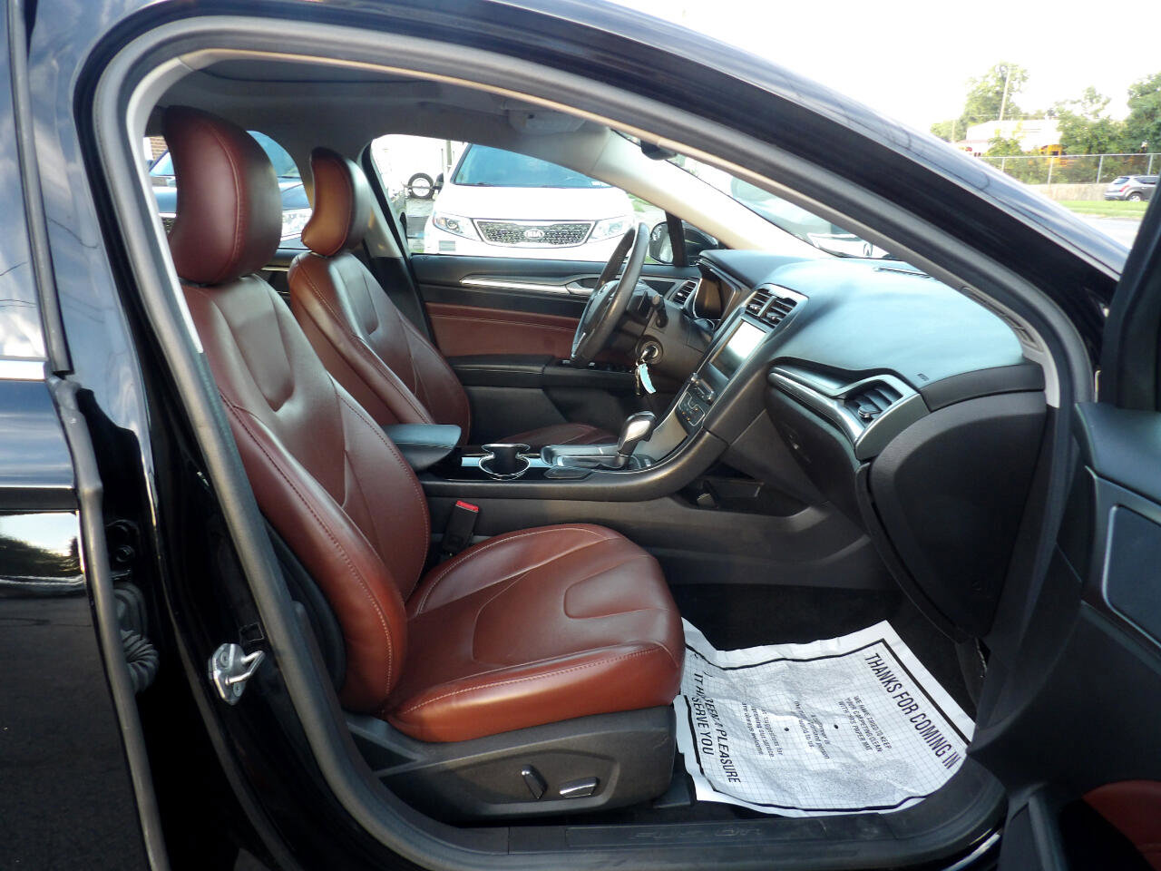 Used 2016 Ford Fusion SE w/ Equipment Group 202A image 21