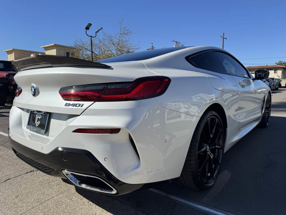 Used 2022 BMW 840i Coupe w/ Driving Assistance Package image 8