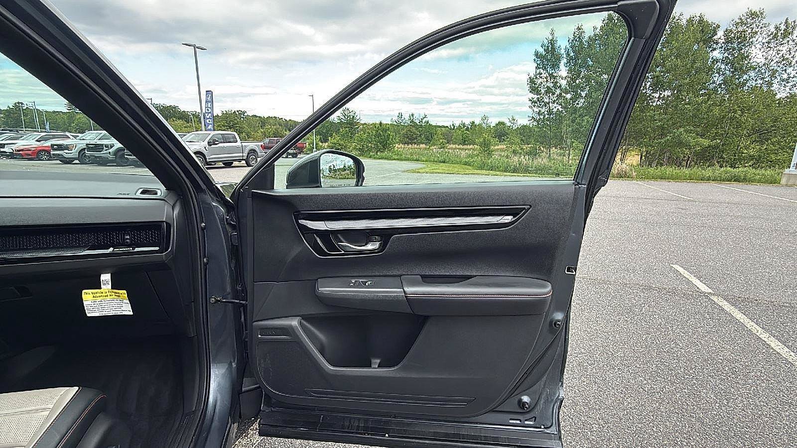 Used 2024 Honda CR-V Sport Touring image 16