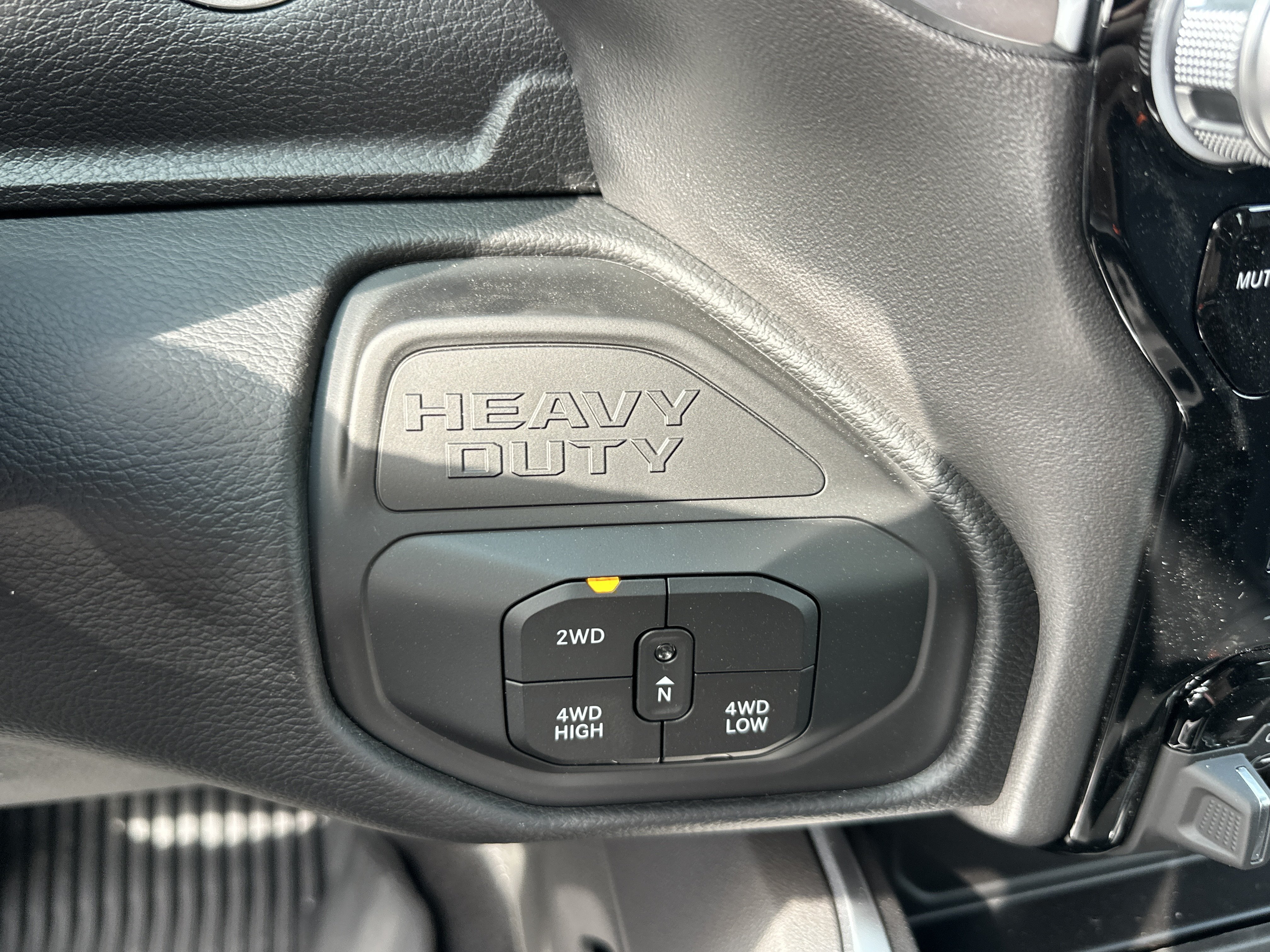 New 2027 RAM 2500 Big Horn AWD/4WD image 8