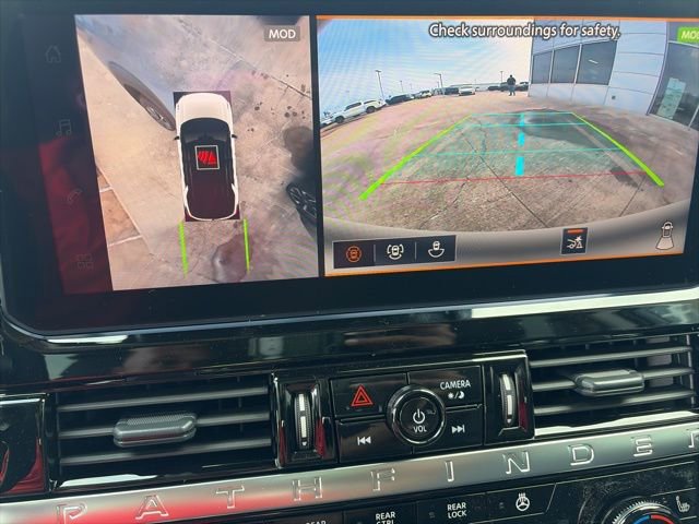 New 2026 Nissan Pathfinder Platinum image 17