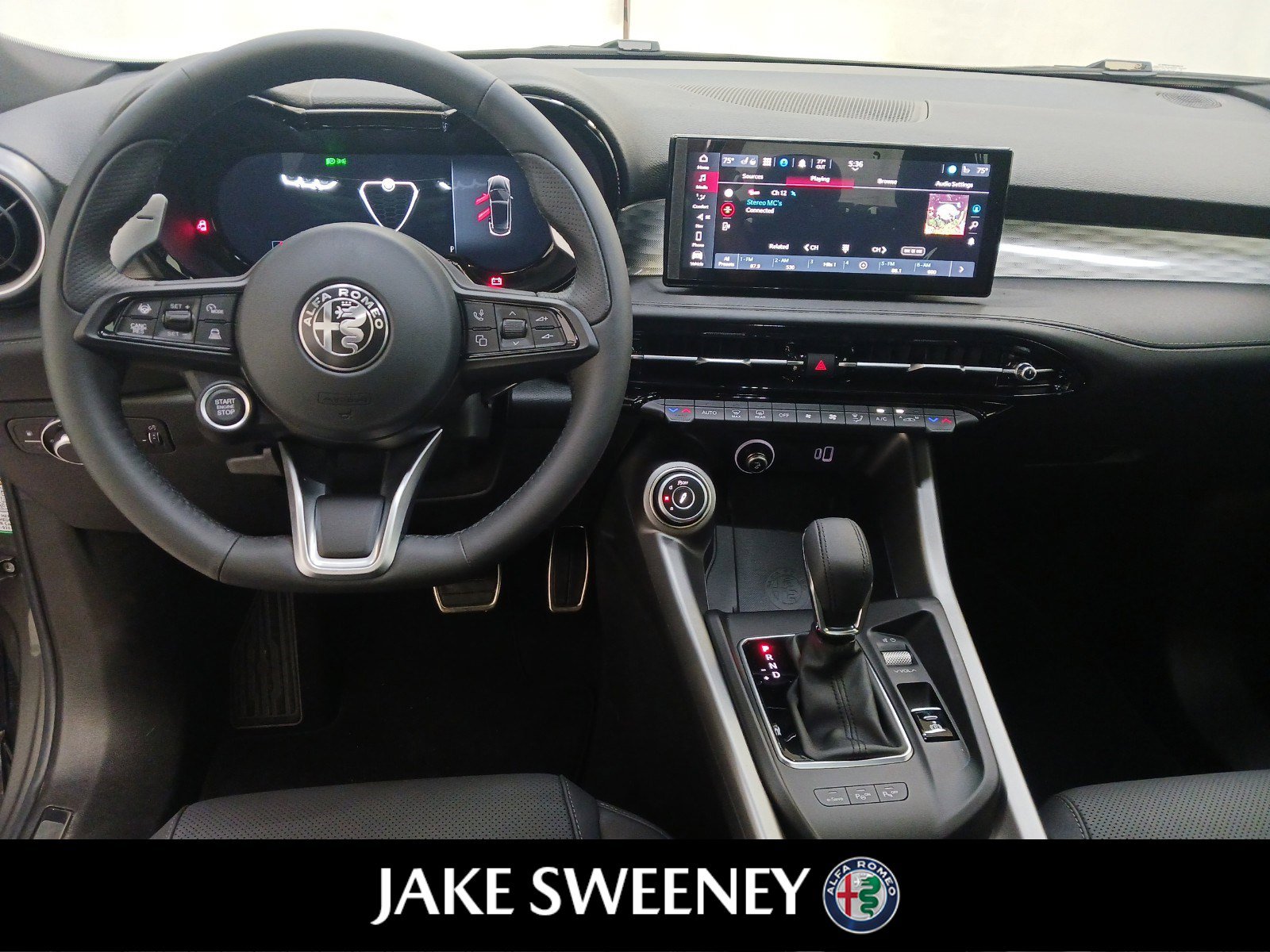 New 2024 Alfa Romeo Tonale Veloce image 13