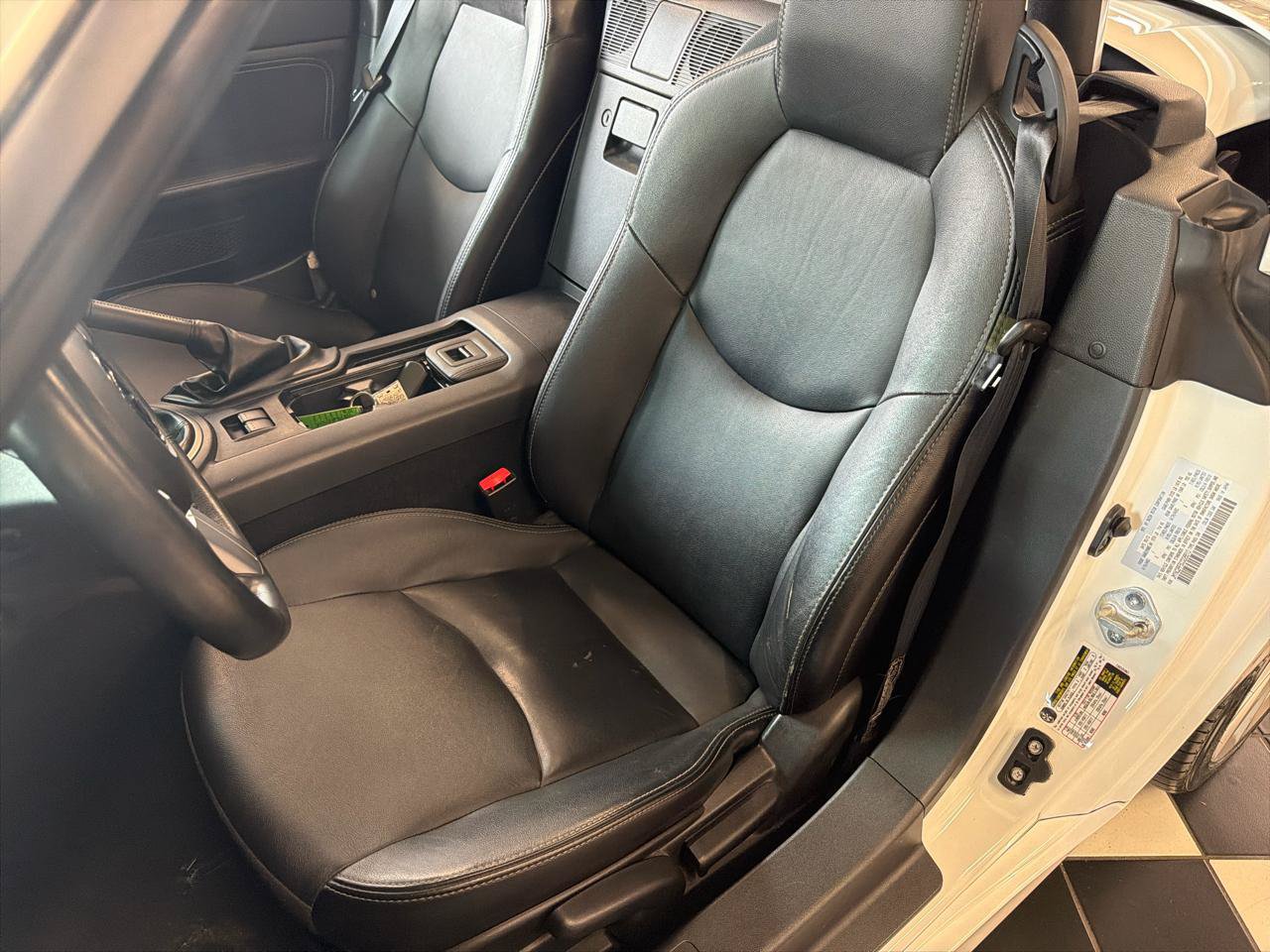Used 2012 MAZDA MX-5 Miata Grand Touring w/ Premium Pkg RWD image 14