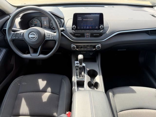 Used 2025 Nissan Altima 2.5 S image 15