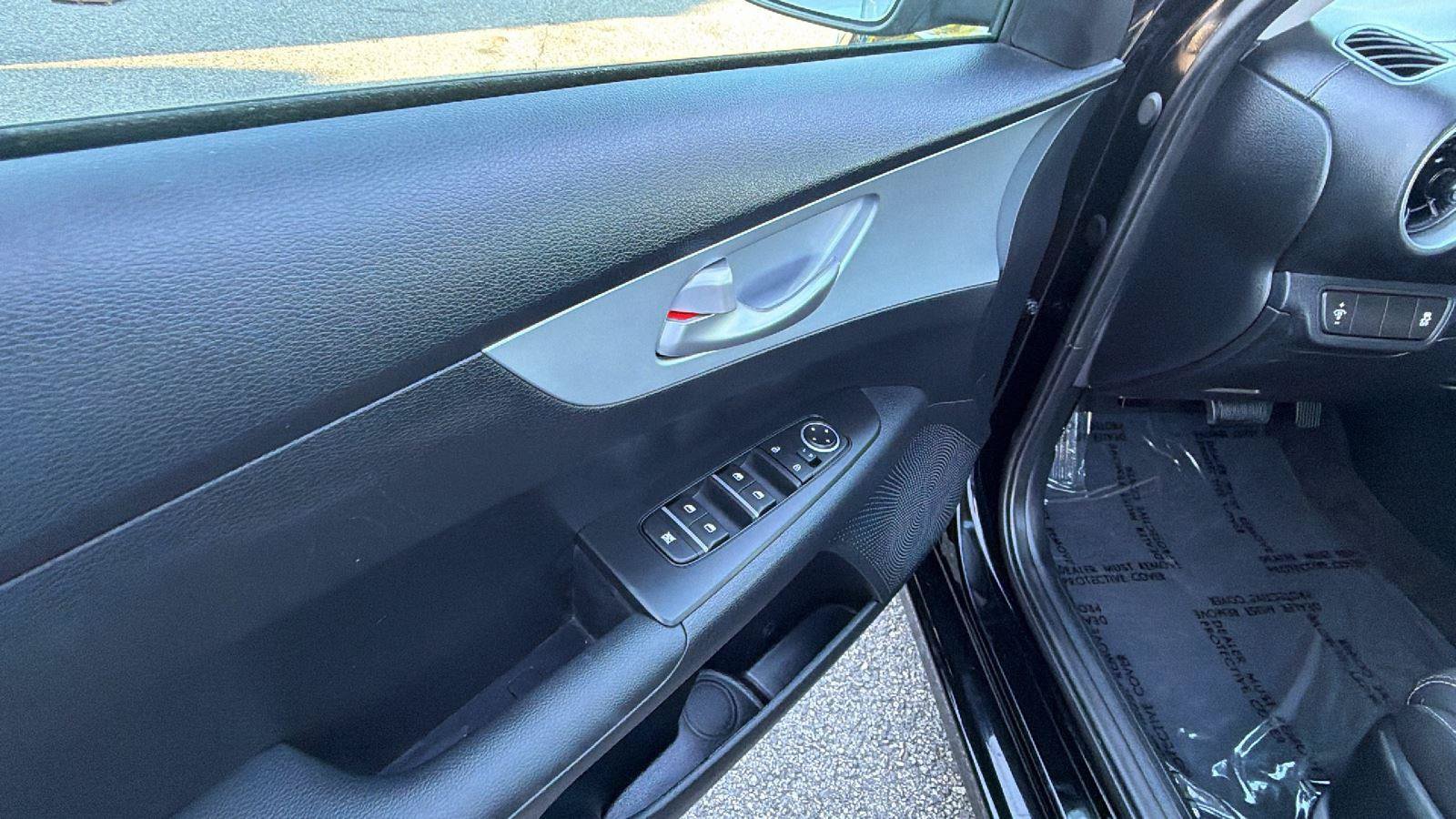 Used 2024 Kia Forte LX FWD image 15