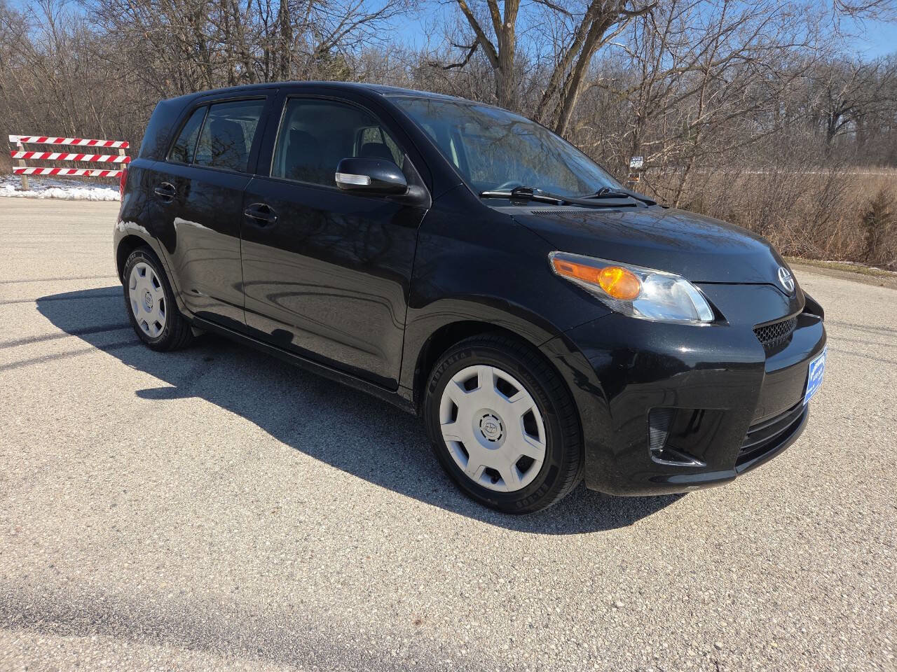 Used 2013 Scion xD 10 Series 4dr Hatchback 5M image 8