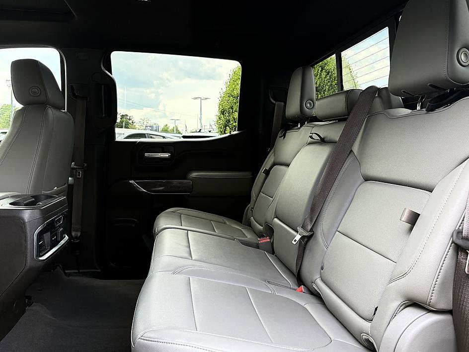 Used 2020 Chevrolet Silverado 1500 LTZ w/ LTZ Premium Package image 9