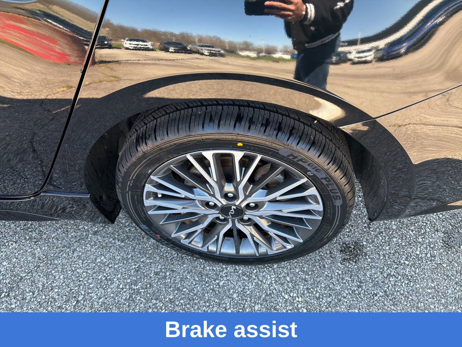 Used 2023 Kia Forte GT-Line w/ GT-Line Technology Package image 24