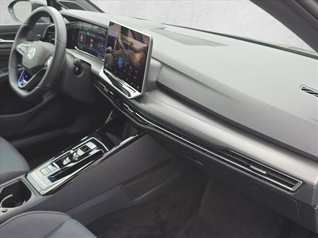 Certified 2026 Volkswagen Golf AWD/4WD image 23