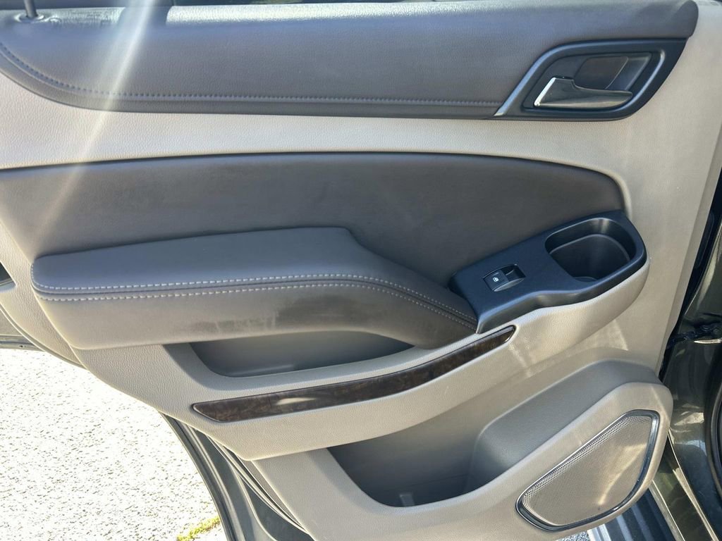 Used 2019 Chevrolet Tahoe LT AWD/4WD image 47