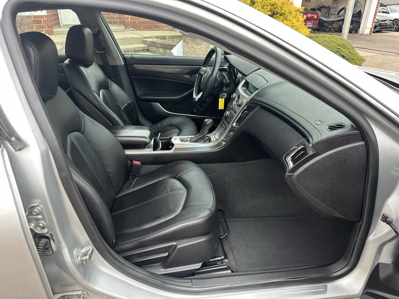 Used 2011 Cadillac CTS AWD Sedan image 21