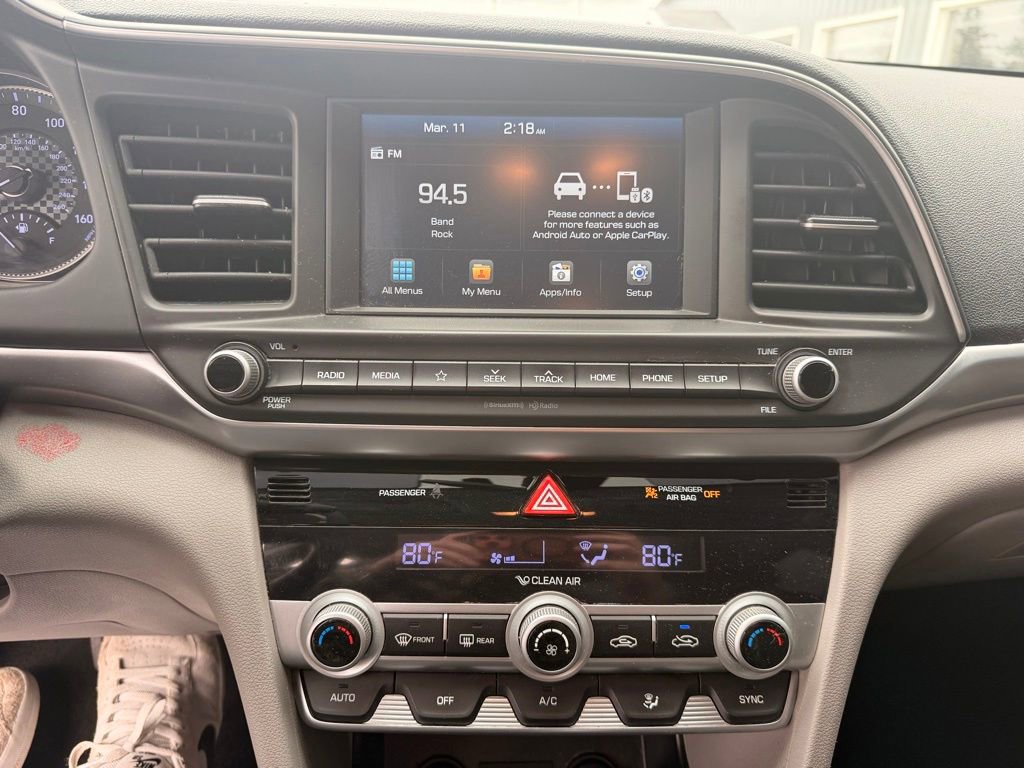 Used 2020 Hyundai Elantra SEL image 15