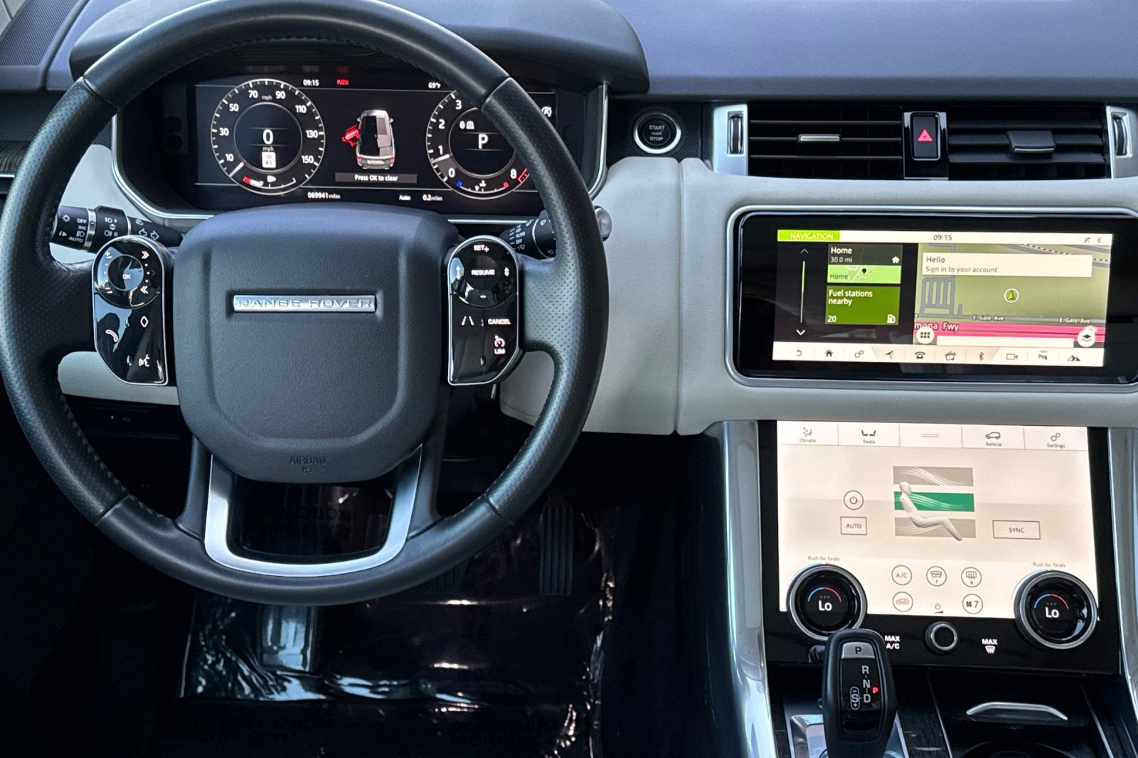 Used 2019 Land Rover Range Rover Sport HSE AWD/4WD image 15
