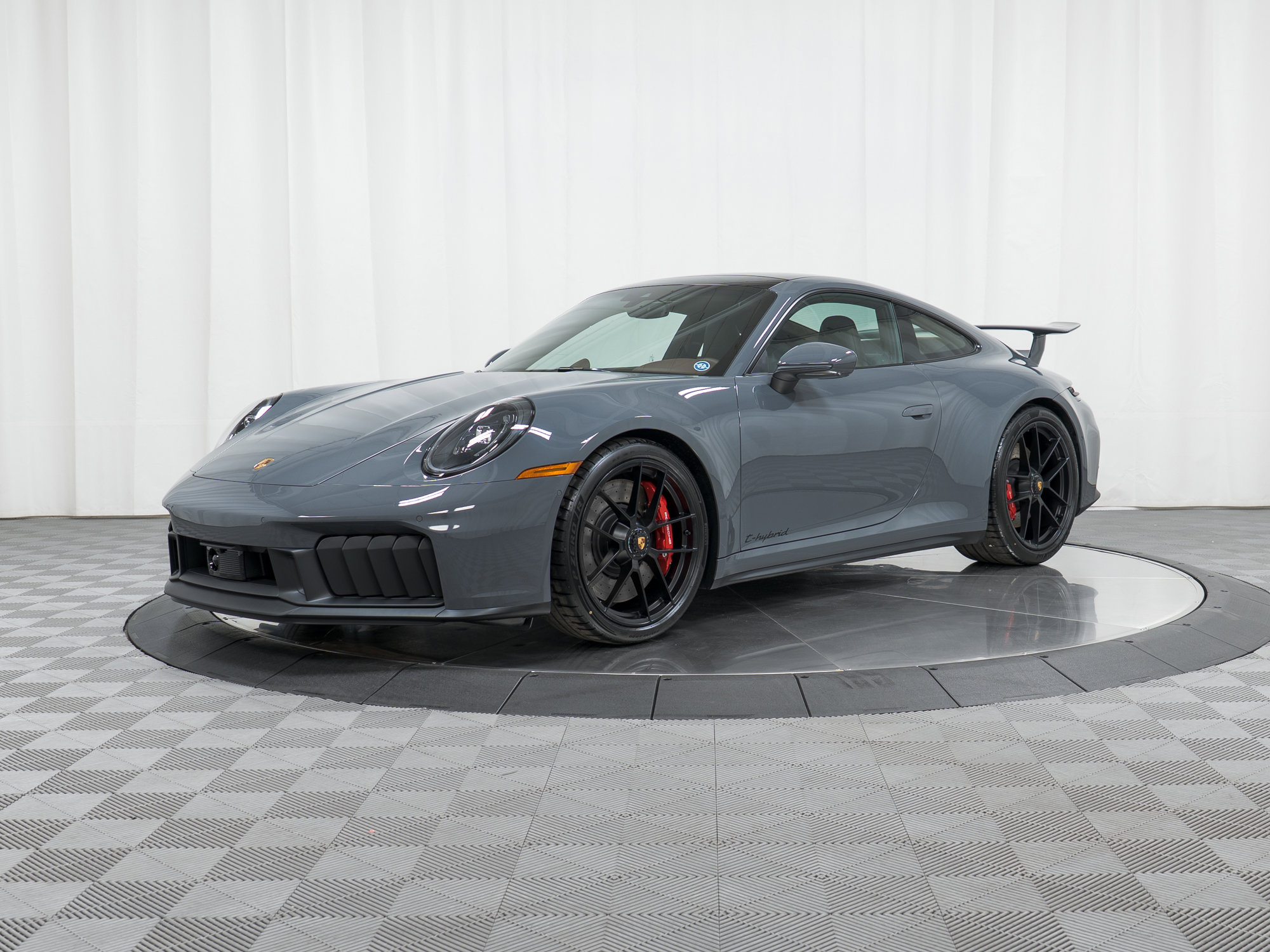 Used 2026 Porsche 911 Carrera 4 GTS image 1