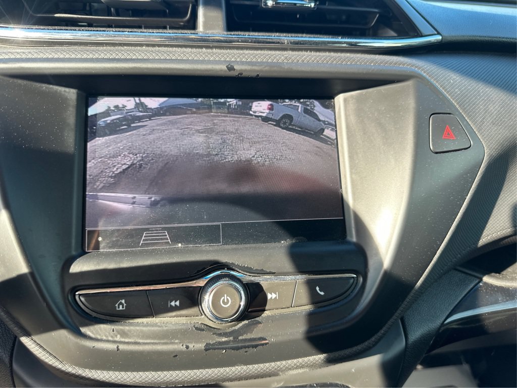 Used 2021 Chevrolet TrailBlazer LS AWD/4WD image 32