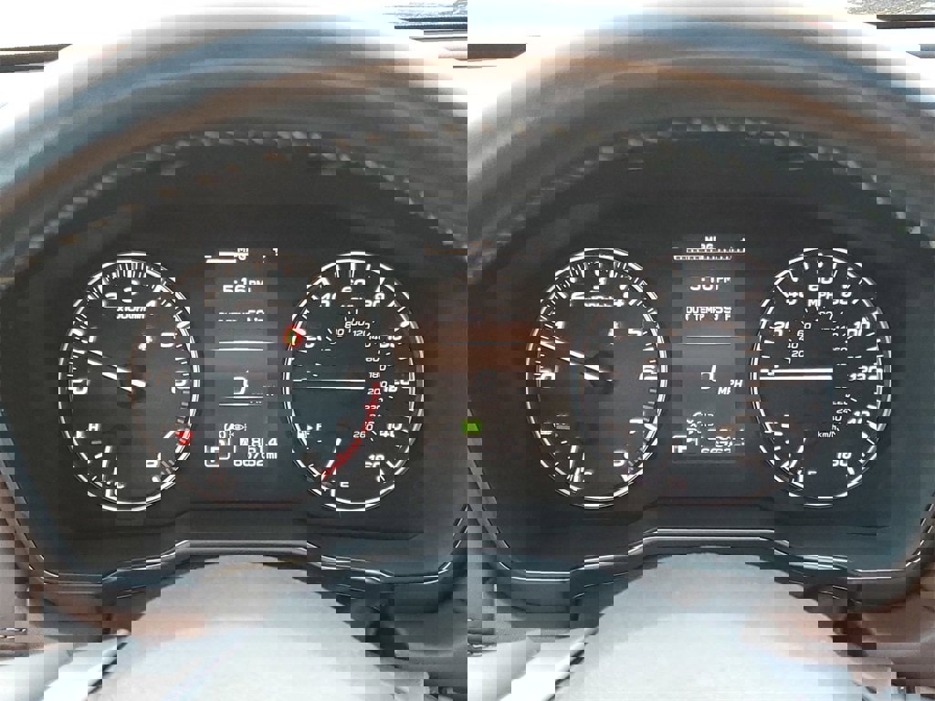 Used 2020 Subaru Outback Touring image 11