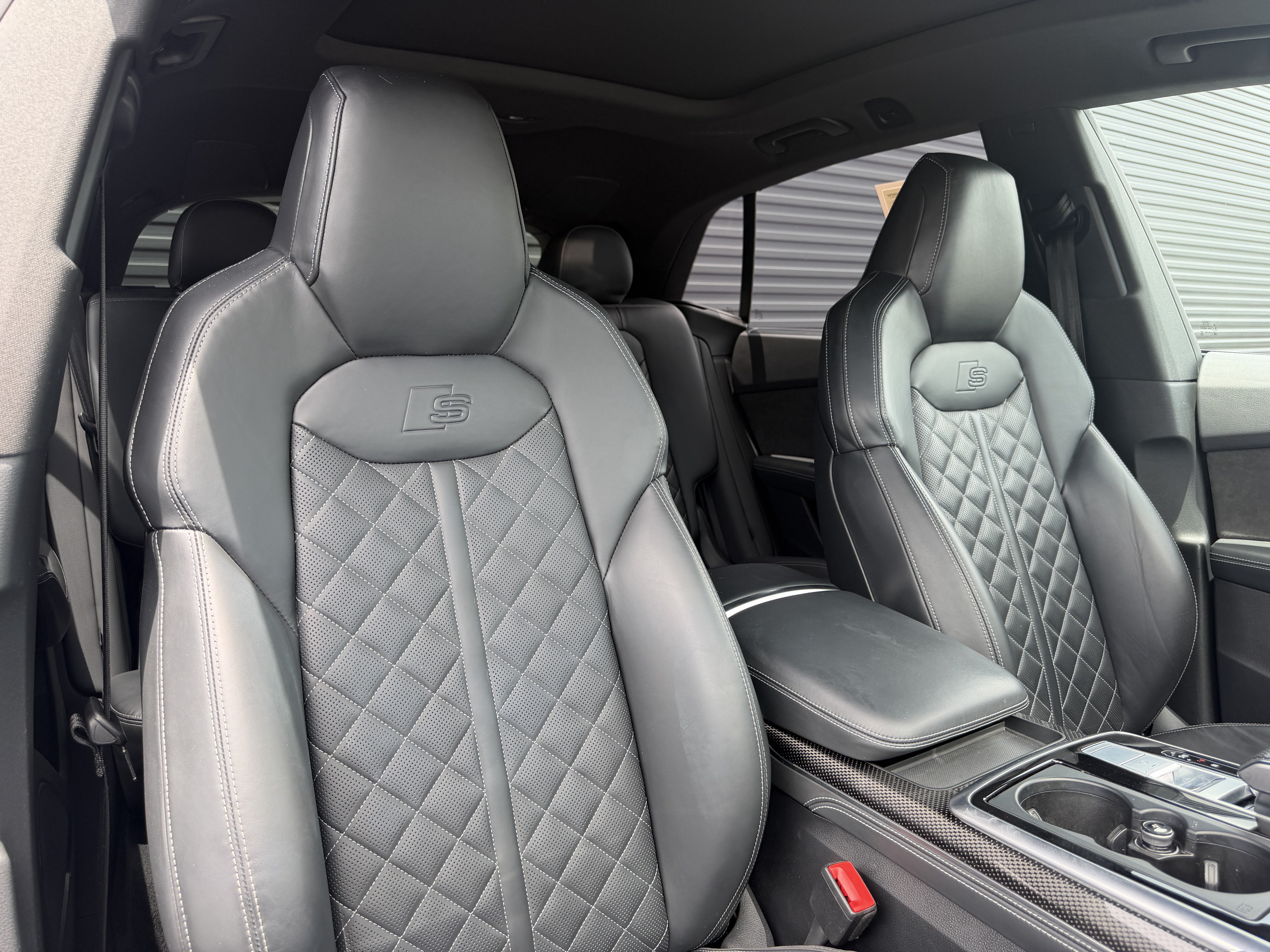 Used 2022 Audi SQ8 Prestige AWD/4WD image 20