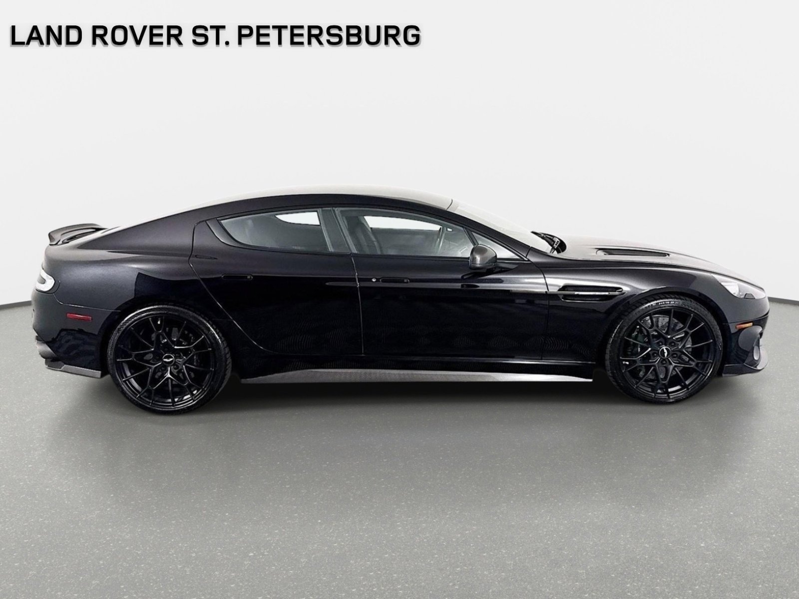 Used 2019 Aston Martin Rapide AMR RWD image 4