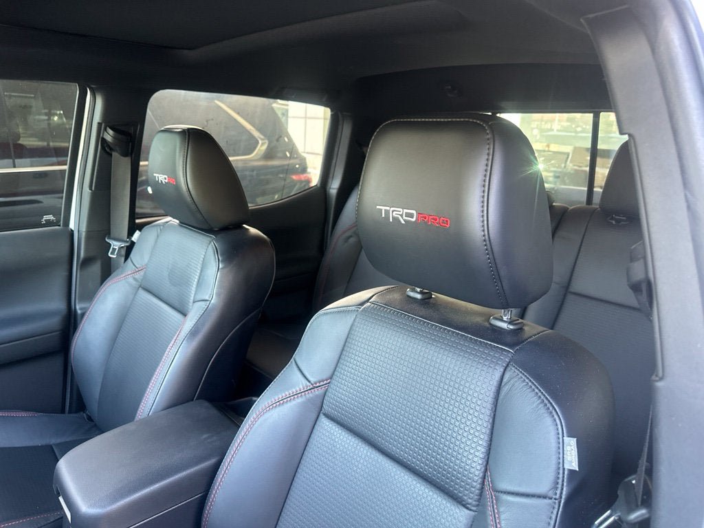 Certified 2022 Toyota Tacoma TRD Pro AWD/4WD image 8