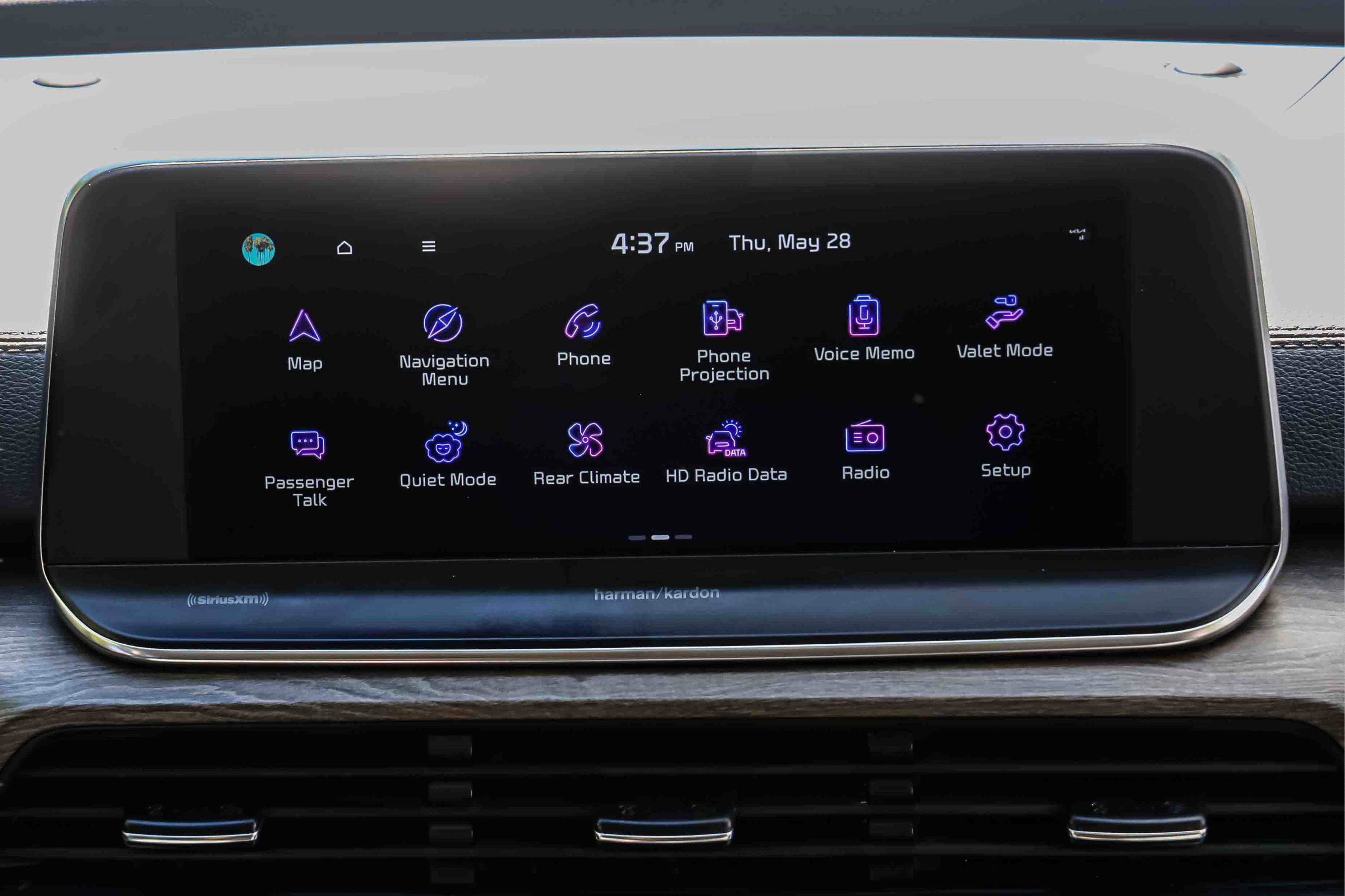 Certified 2022 Kia Telluride SX w/ Nightfall Edition Package AWD/4WD image 11
