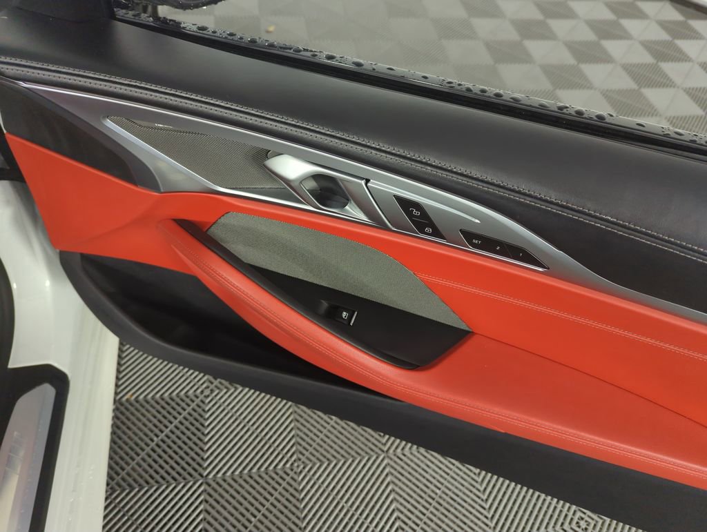 Used 2022 BMW 840i Convertible image 31