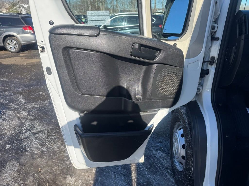 Used 2014 RAM ProMaster 3500 w/ Interior Convenience Group image 22