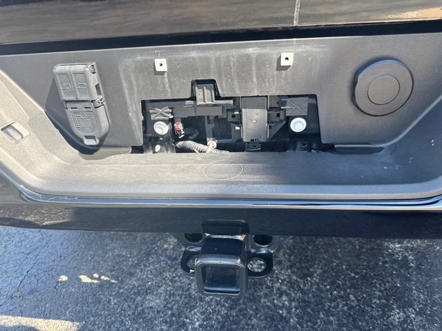 Used 2024 Chevrolet Silverado 1500 RST w/ Redline Edition AWD/4WD image 28