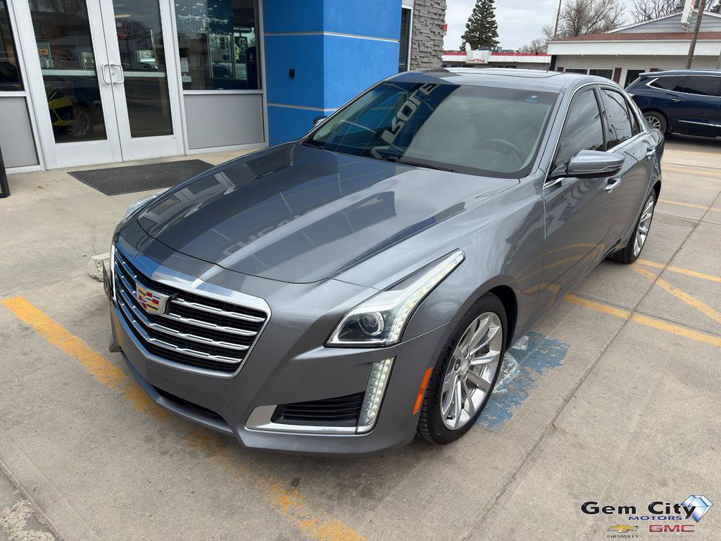 Used 2018 Cadillac CTS Luxury RWD image 2