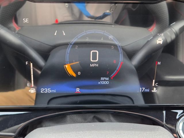 New 2025 Chevrolet Trax RS w/ Driver Confidence Package image 33